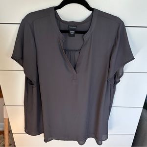 Women’s gray blouse from Torrid size 2